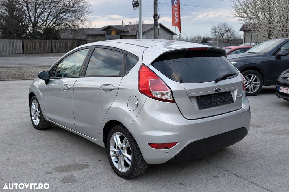 Ford Fiesta 1.6 TDCI Titanium - 5