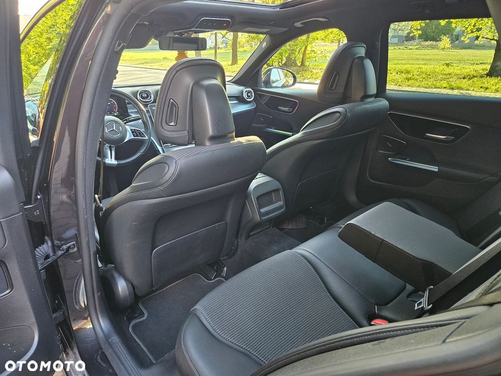 Mercedes-Benz Klasa C 220 d mHEV - 26