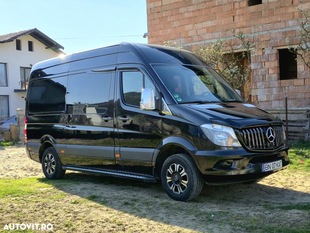 Mercedes-Benz Sprinter - 1