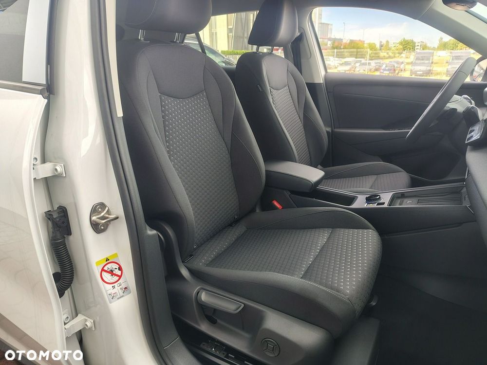 Volkswagen T-Roc 1.5 eTSI Life DSG - 11