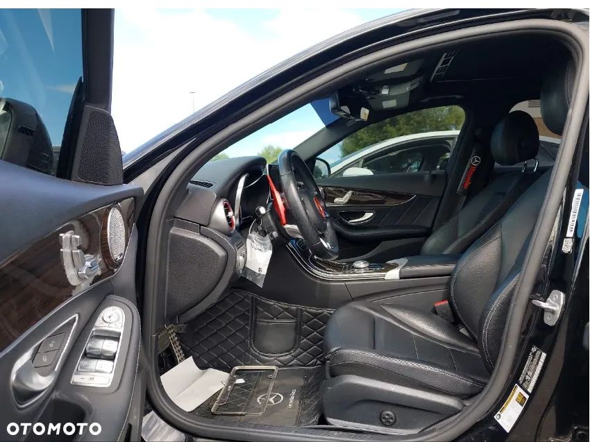 Mercedes-Benz Klasa C 300 9G-TRONIC AMG Line - 6