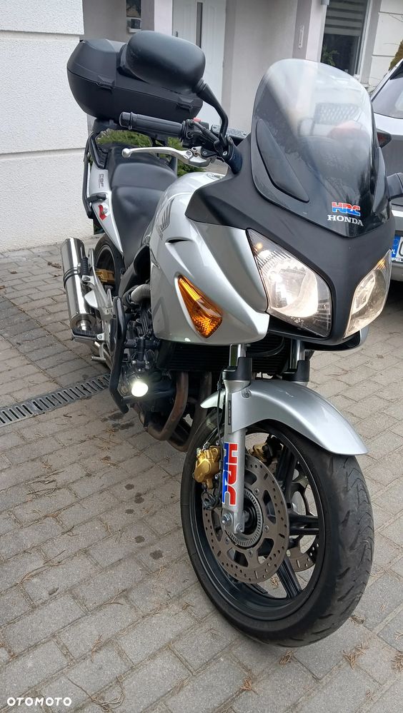 Honda CBF - 5