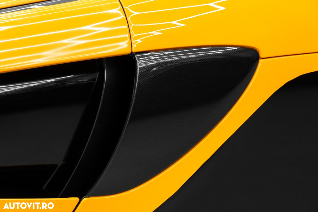 McLaren 570S Coupe - 25