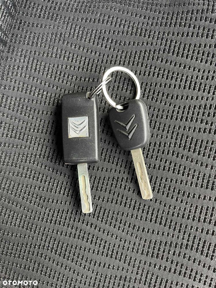 Citroën C5 2.0 HDi Exclusive - 23