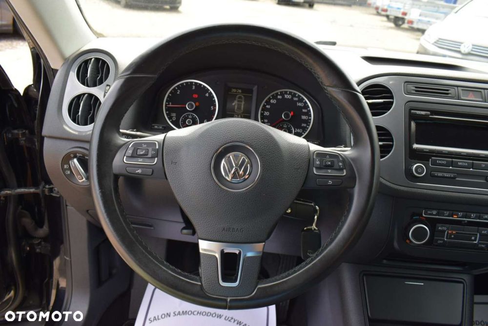 Volkswagen Tiguan - 26