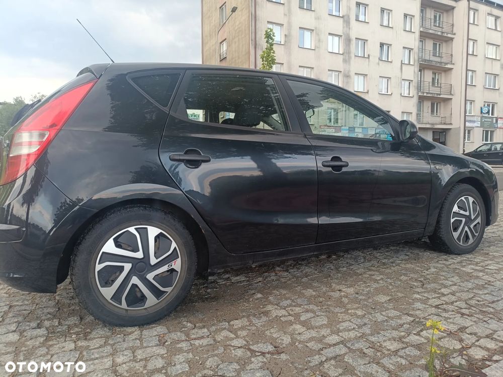 Hyundai i30 1.6 CRDi Base - 5
