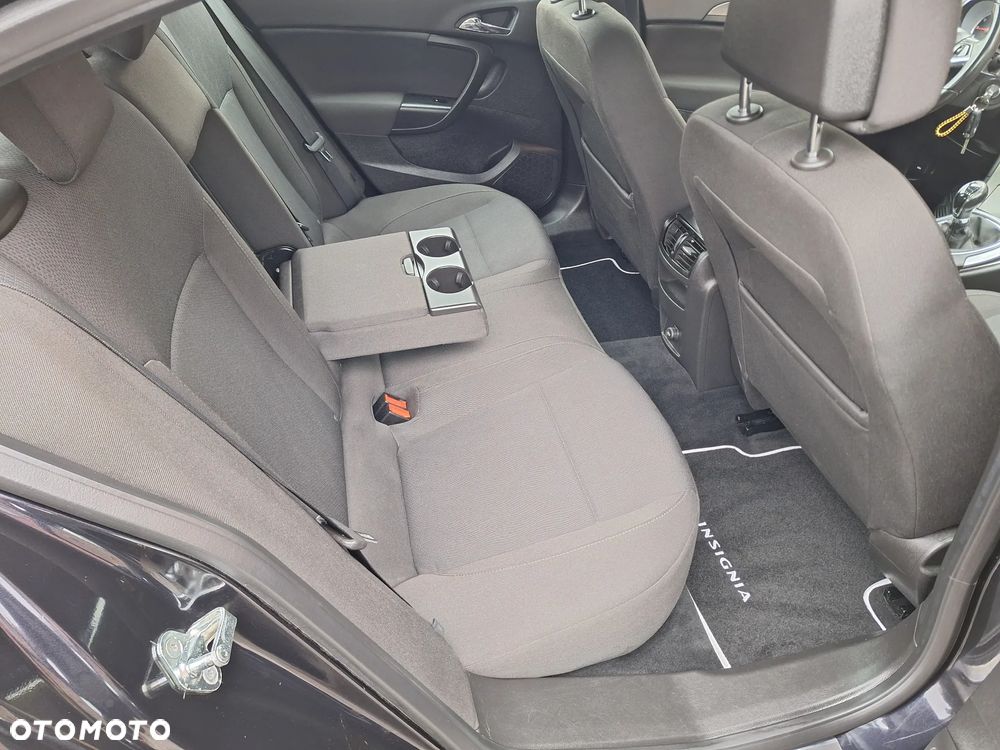 Opel Insignia 1.8 Cosmo - 28