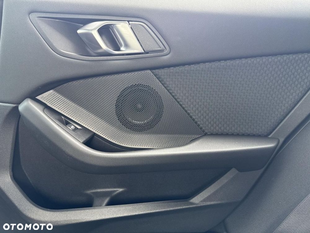 BMW Seria 1 - 18
