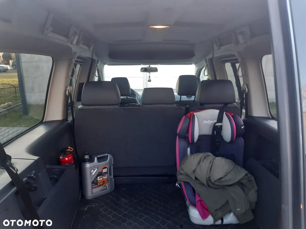 Volkswagen Caddy Maxi Life - 9