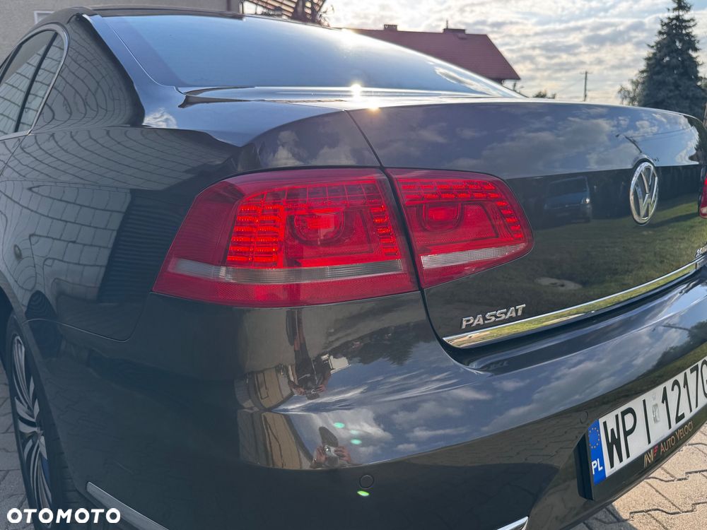 Volkswagen Passat 2.0 TDI Comfortline DSG - 22
