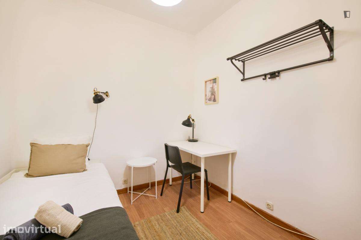 Quarto - localizado em Arroios Lisbon - Grande imagem: 3/33