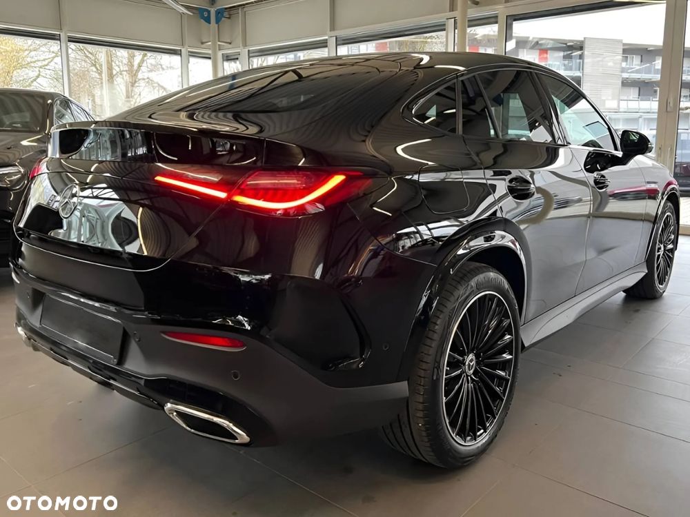 Mercedes-Benz GLC 200 4-Matic - 4