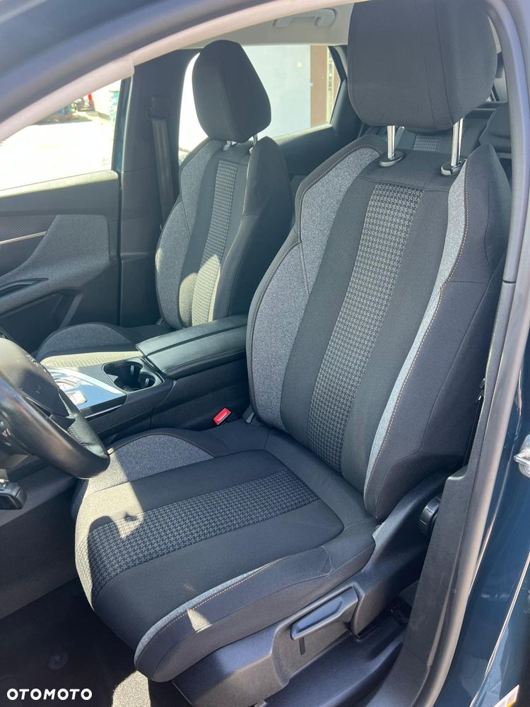 Peugeot 3008 - 13