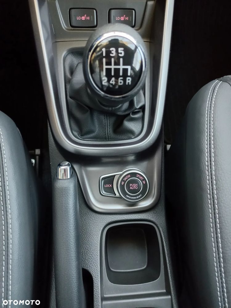 Suzuki Vitara 1.4 Boosterjet Elegance 4WD - 25