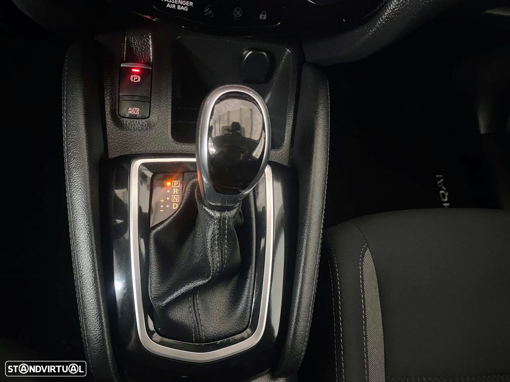Nissan Qashqai 1.5 dCi N-Style DCT - 32