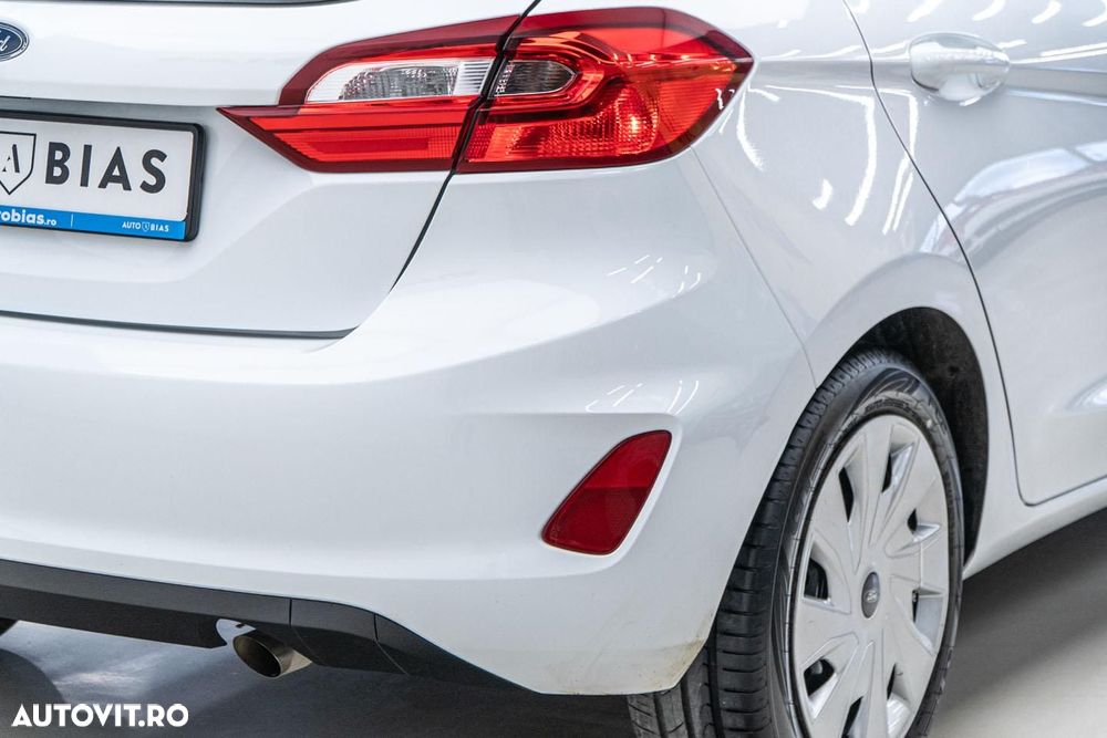 Ford Fiesta 1.1 Trend - 38