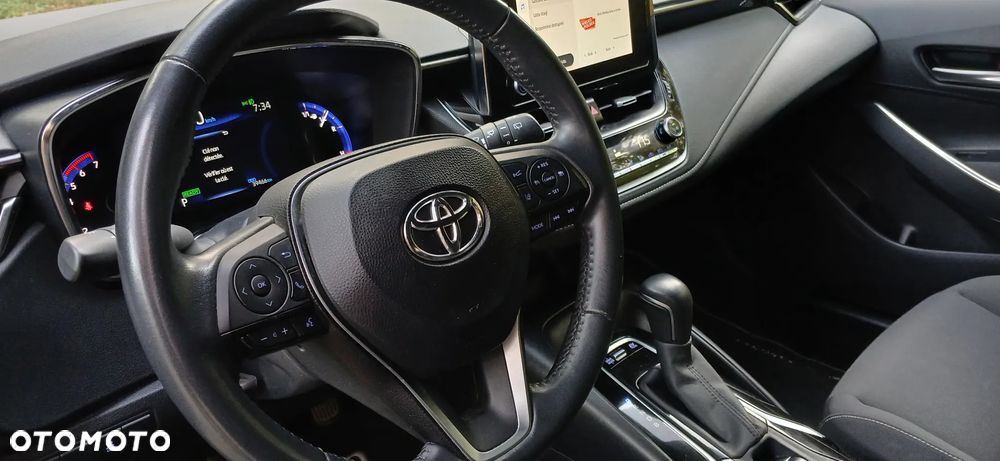 Toyota Corolla 1.8 Hybrid Executive - 13