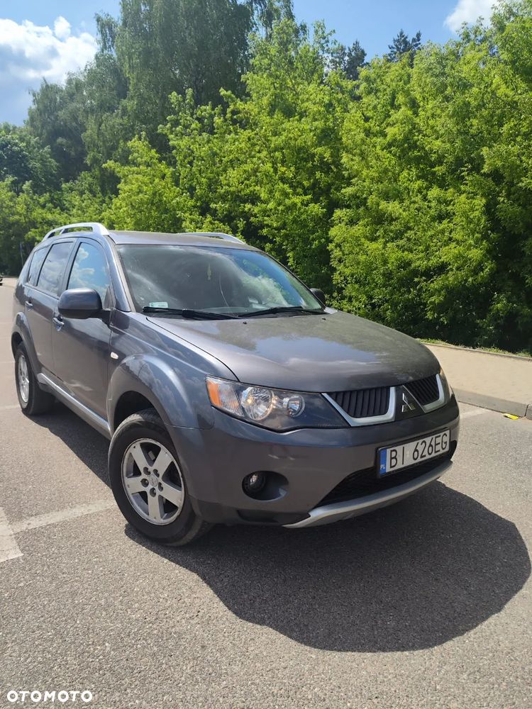 Mitsubishi Outlander 2.0 DID Instyle - 16