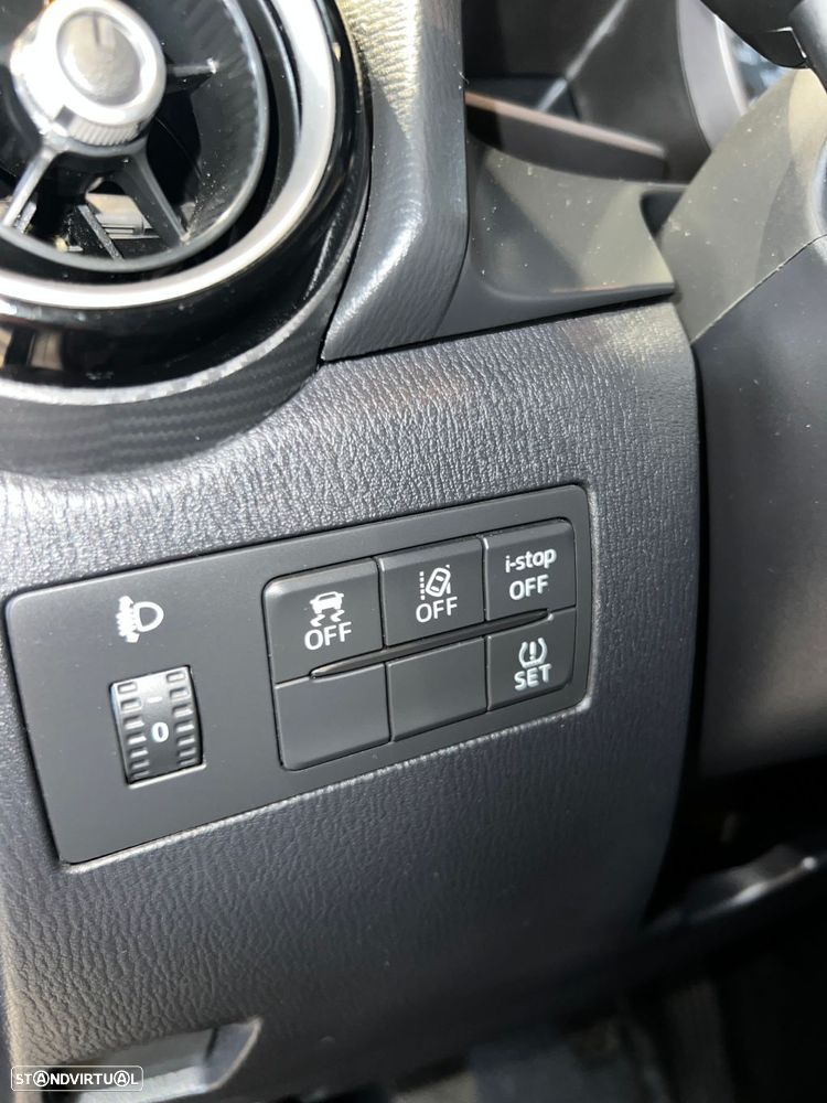 Mazda 2 1.5 Sky.Evolve - 13