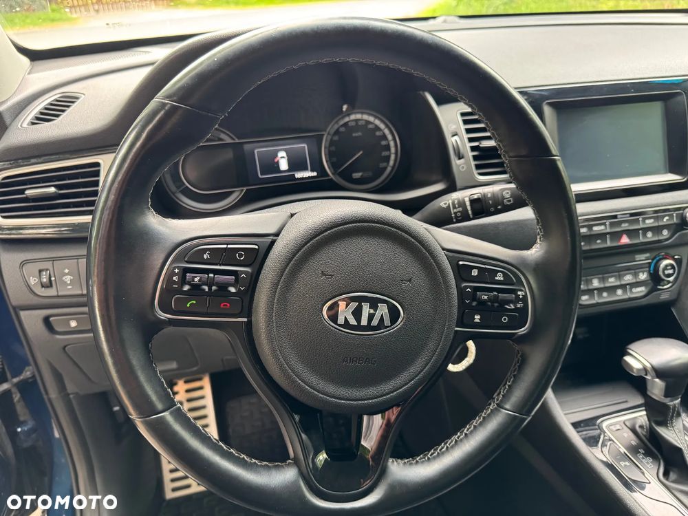 Kia Niro - 12