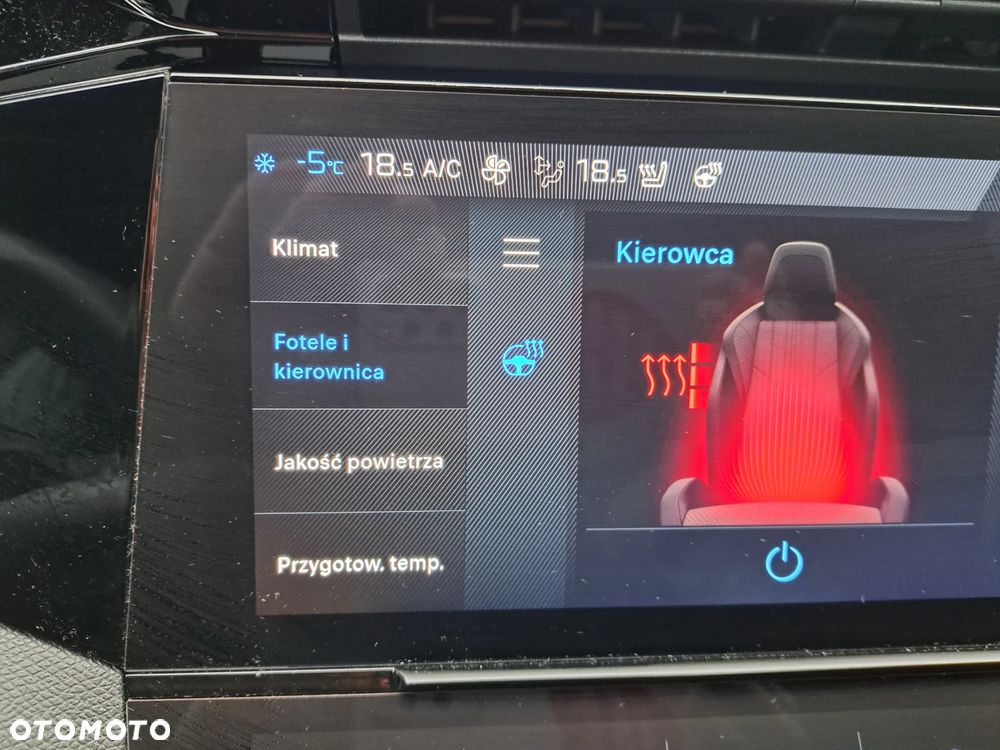 Peugeot 408 1.6 Plug-In Hybrid 180 GT EAT8 - 9