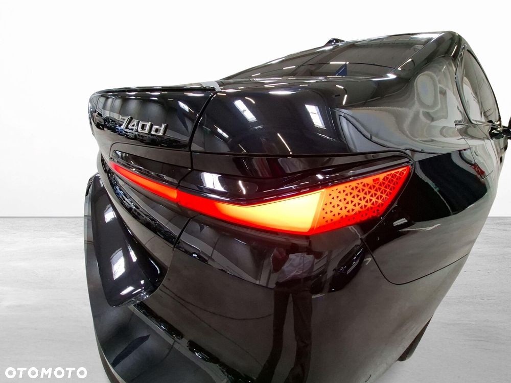 BMW Seria 7 740d xDrive mHEV M Sport sport - 19