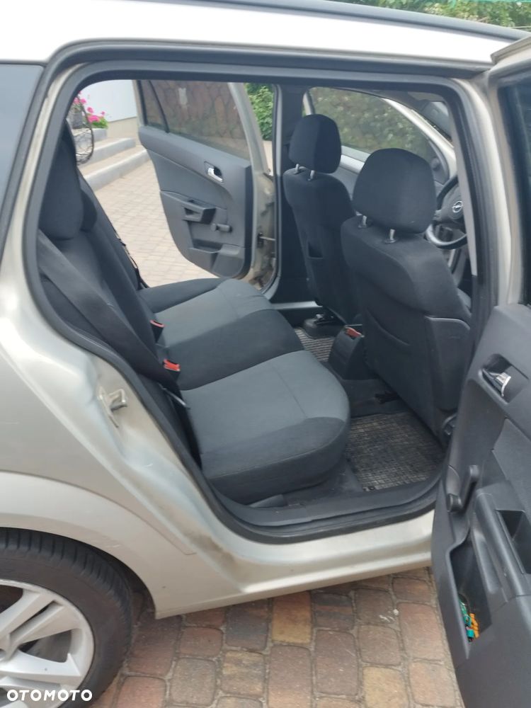 Opel Astra 1.6 Cosmo - 16