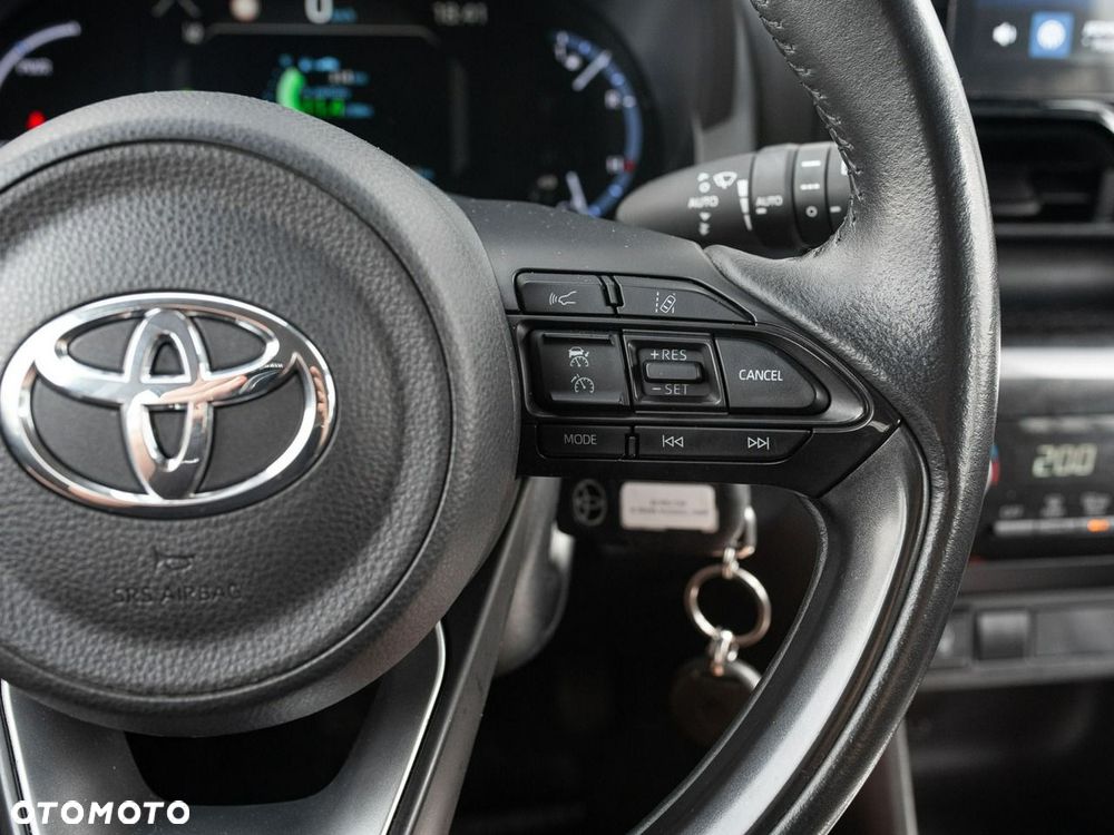 Toyota Yaris Cross - 15