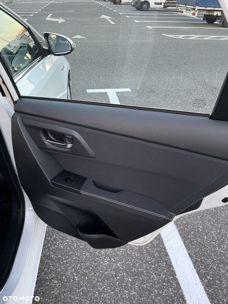 Toyota Auris - 13