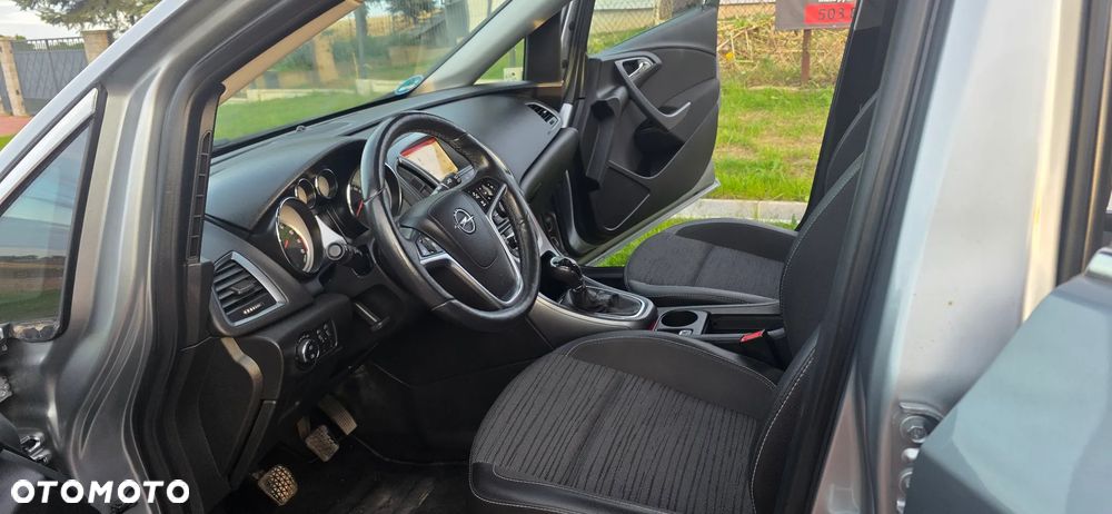 Opel Astra 1.4 Turbo Innovation - 14