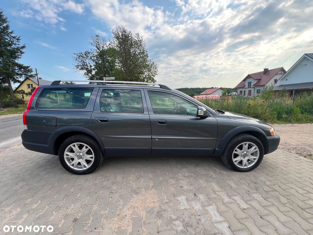 Volvo XC 70 - 4