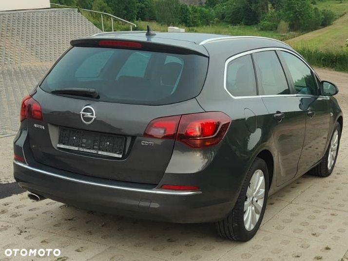 Opel Astra 2.0 CDTI DPF Automatik Innovation - 8