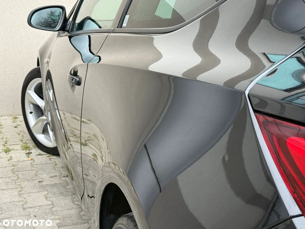 Opel Astra 1.4 Turbo - 29