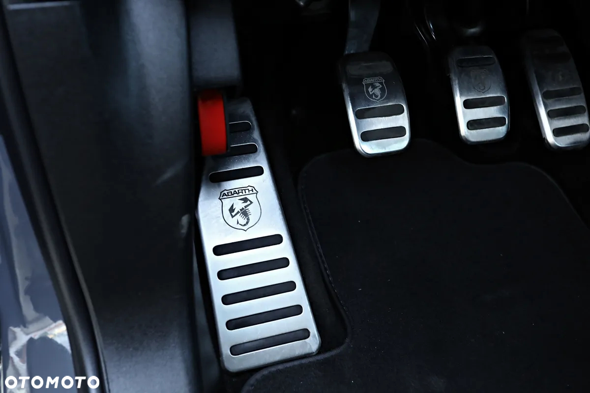 Abarth 500 695 1.4 T-Jet 16v XSR Yamaha - 28