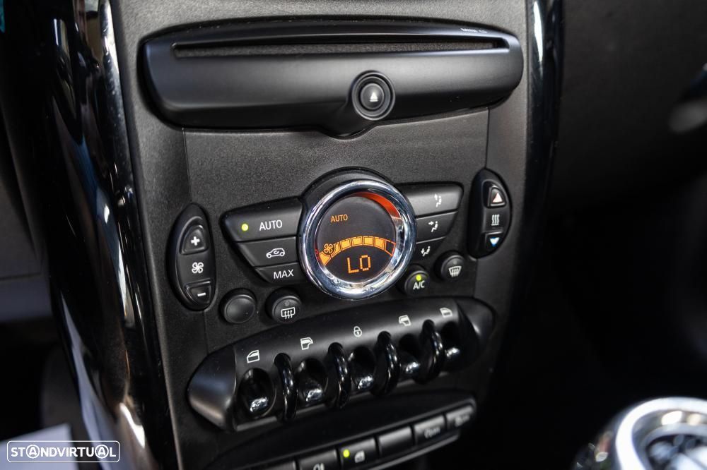 MINI Countryman Cooper D - 18