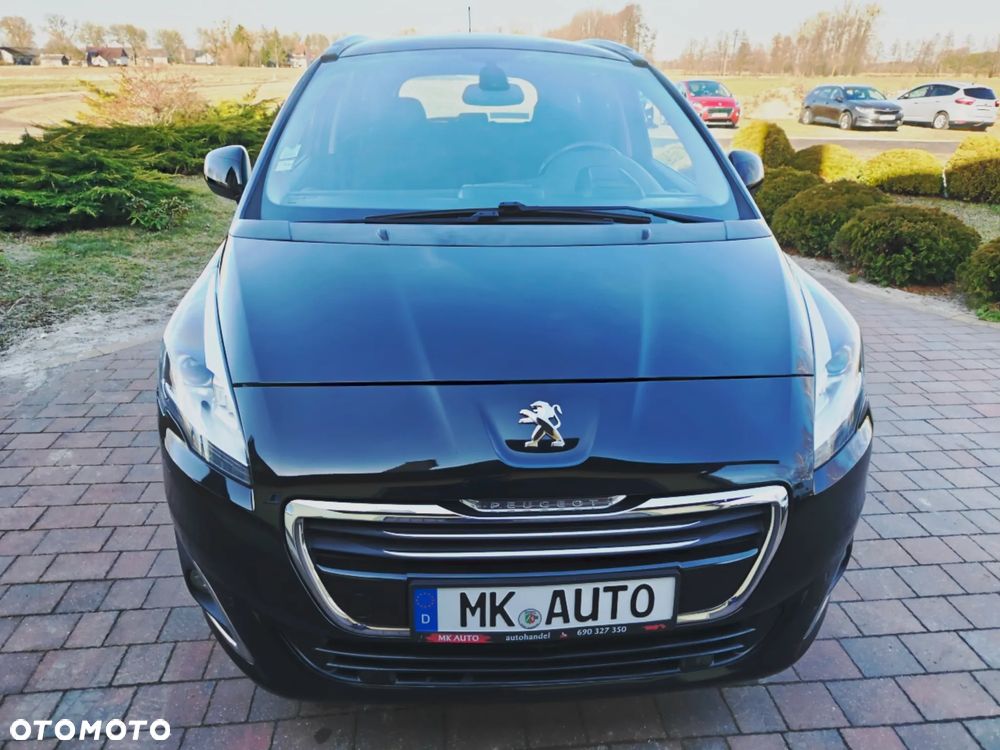 Peugeot 5008 2.0 HDi Allure 7os - 8
