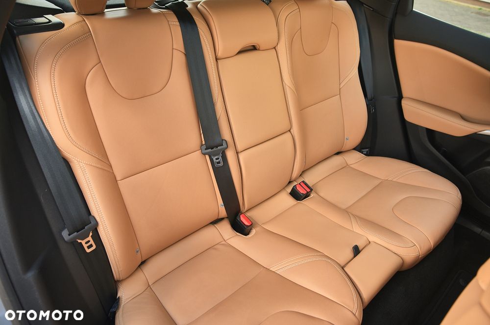 Volvo V40 D2 Geartronic Inscription - 29