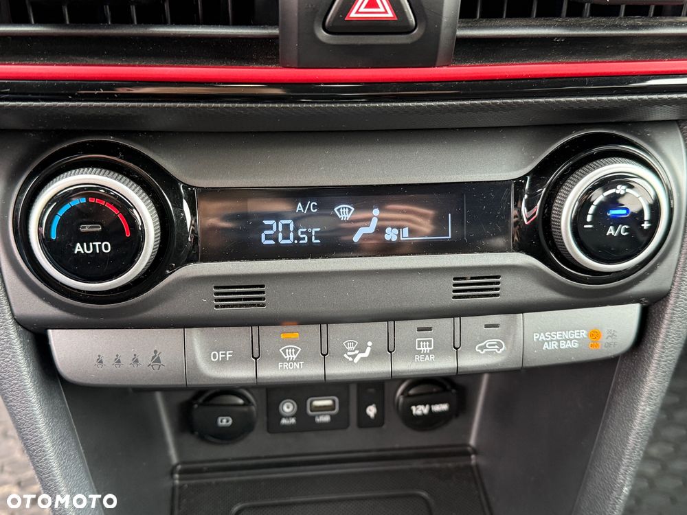 Hyundai Kona 1.6 T-GDI DCT Premium - 34