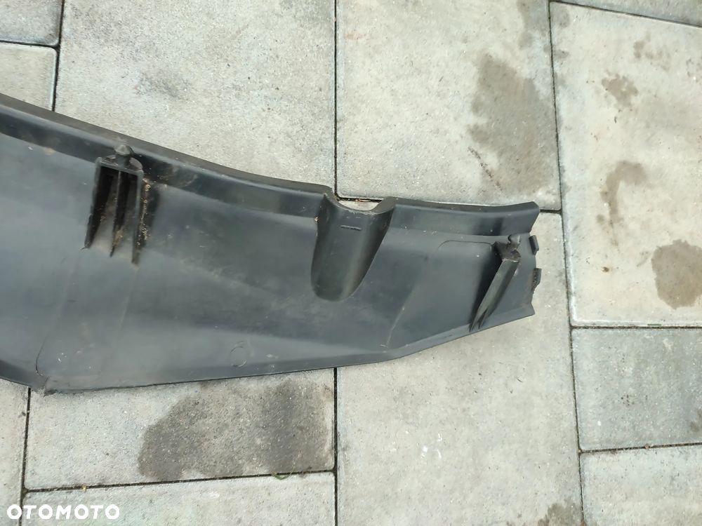 Owiewka, osłona prawa, bok, boczek, pogon prawy Suzuki DR 125 - 6