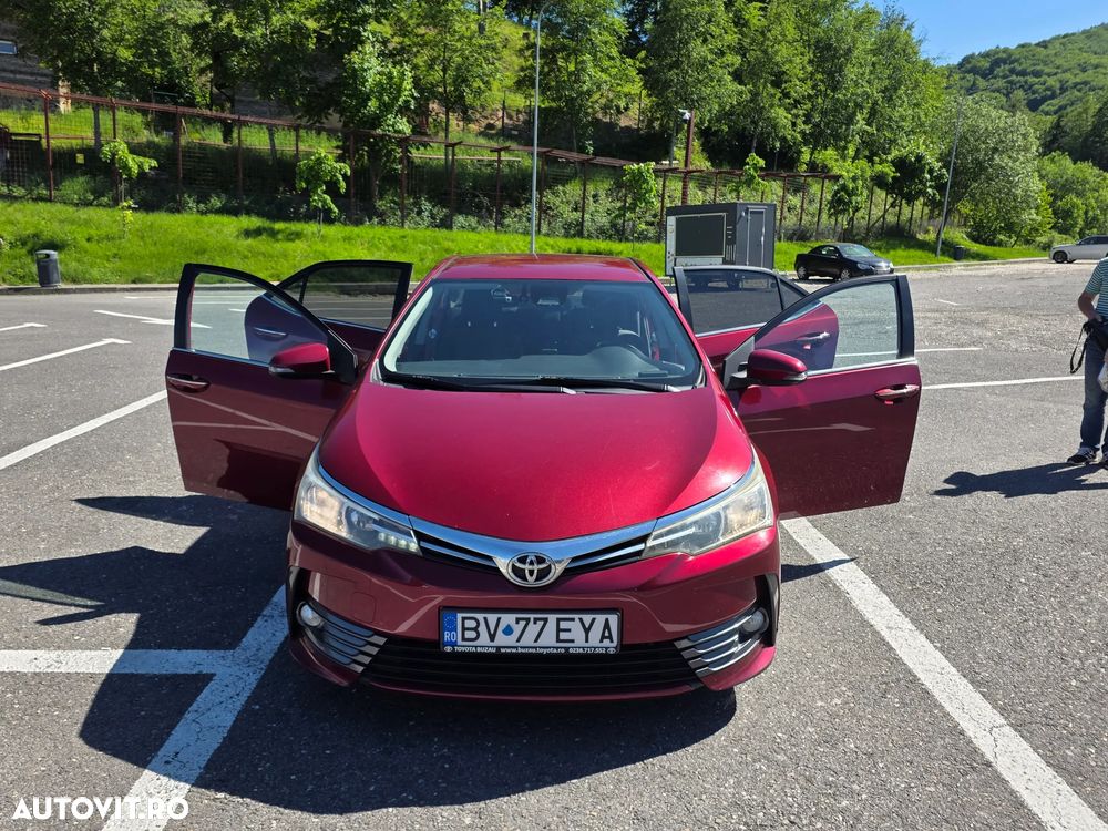 Toyota Corolla - 8