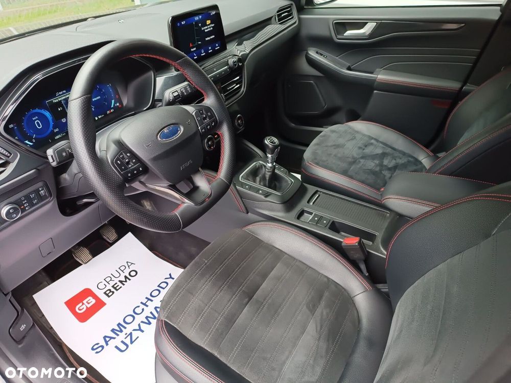 Ford Kuga 1.5 EcoBoost FWD ST-Line X - 10