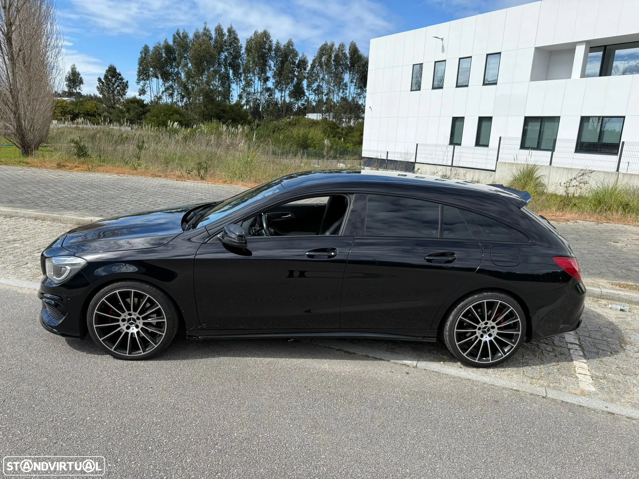 Mercedes-Benz CLA 220 d Shooting Brake AMG Line Aut. - 6