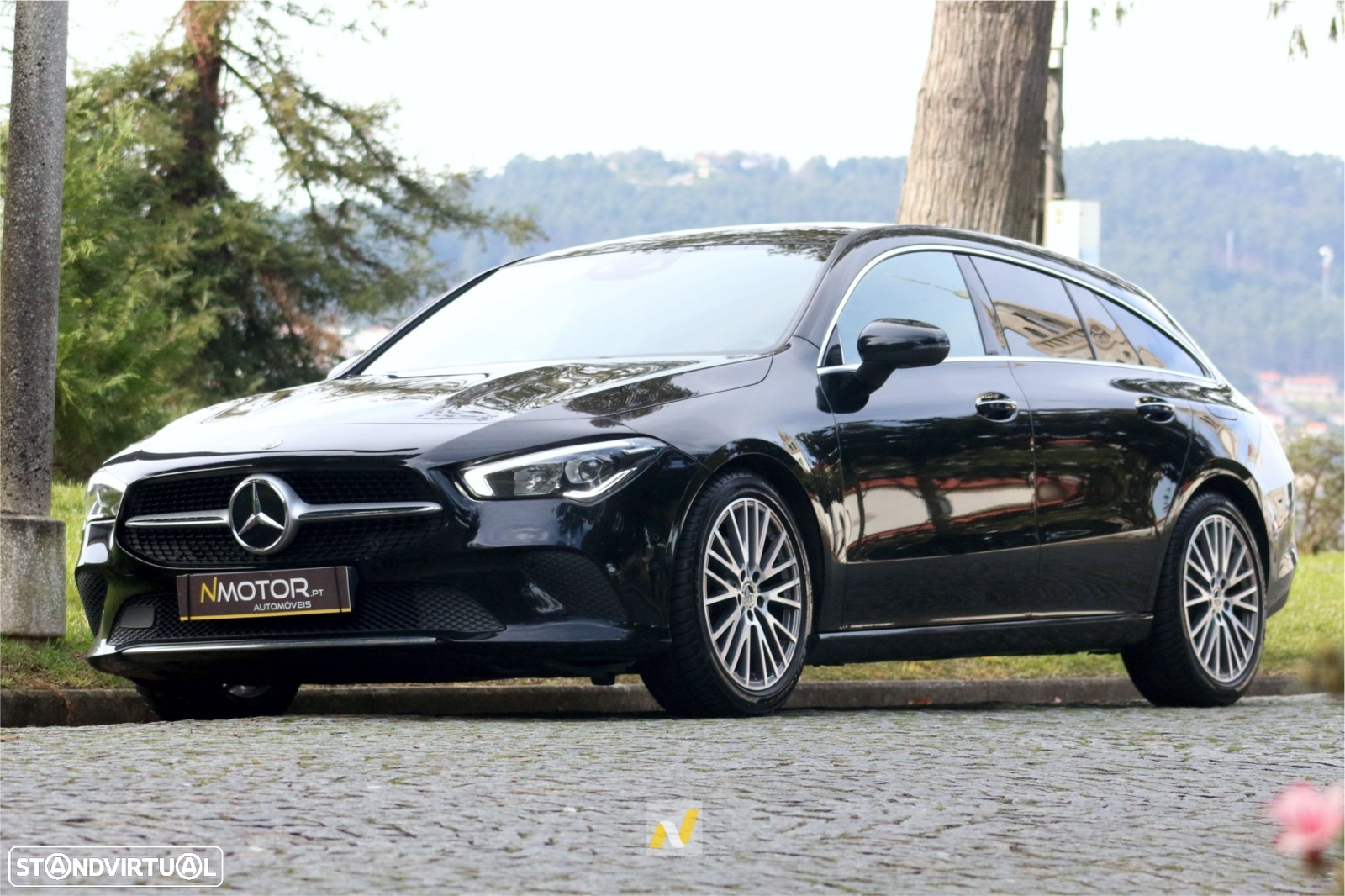 Mercedes-Benz CLA 180 d Shooting Brake Style Plus - 2