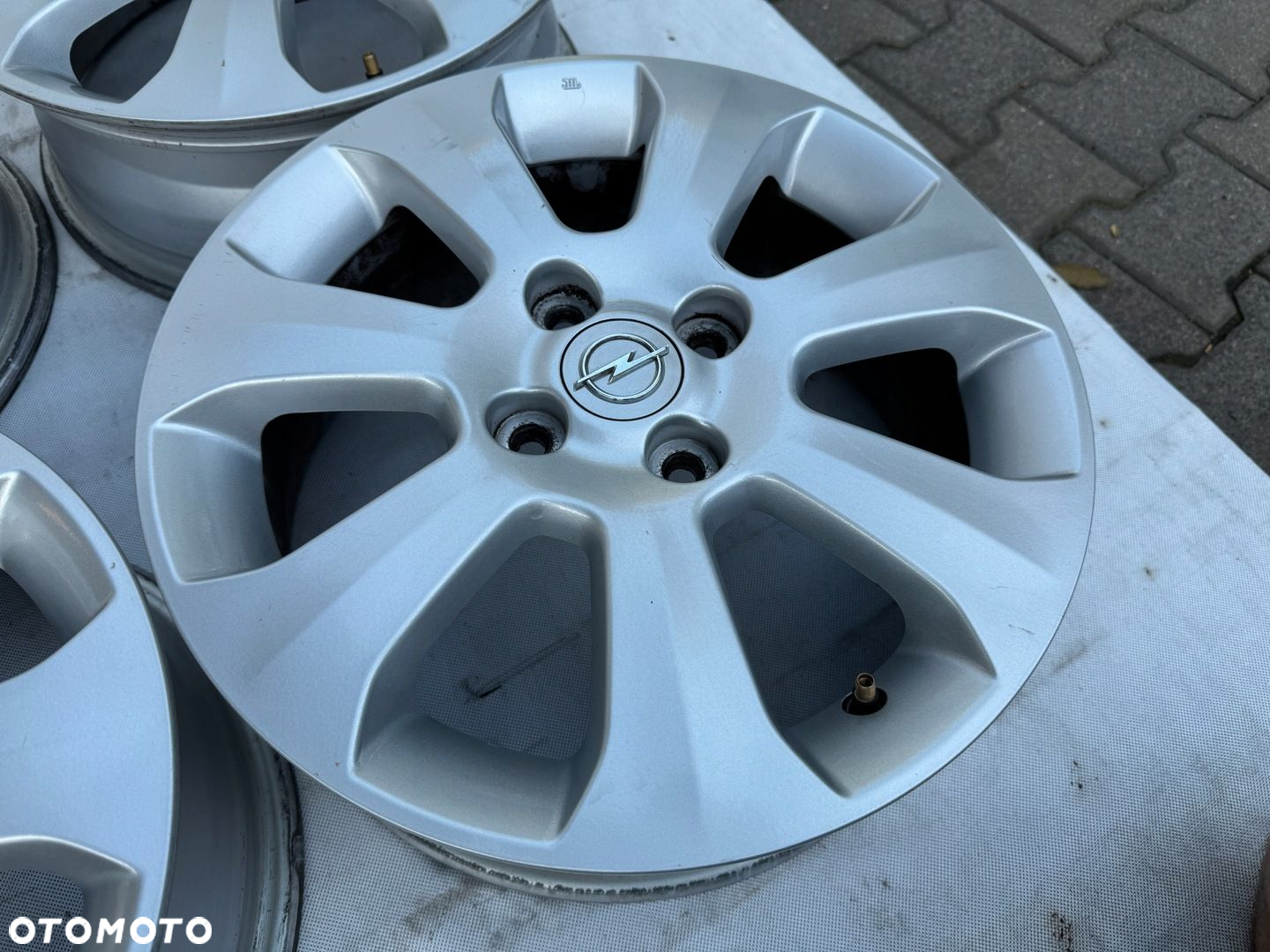Felgi Opel Agila B 4x100 5,5J 15" ET50 739 - 6