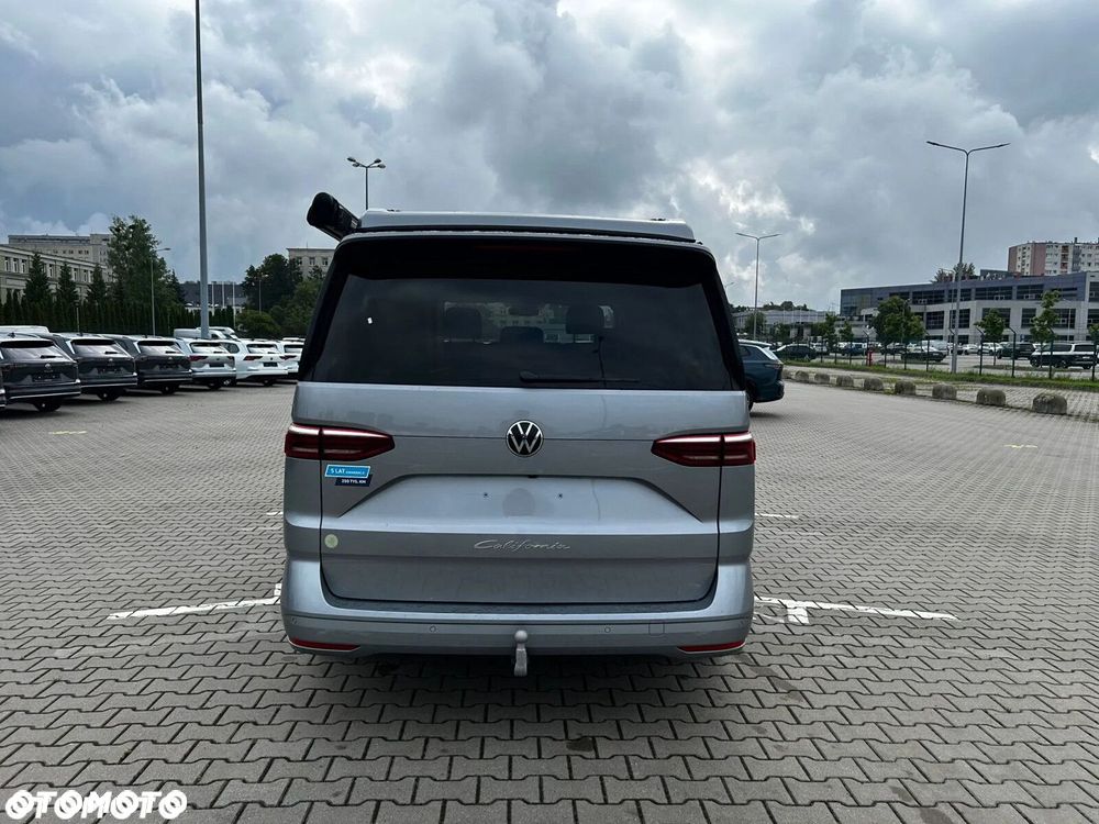 Volkswagen California Nowa California Ocean silnik: 2,0 l TDI SCR 150 KM / skrzynia biegów: 7-biegowa DSG rozstaw osi: 3124 mm - 6