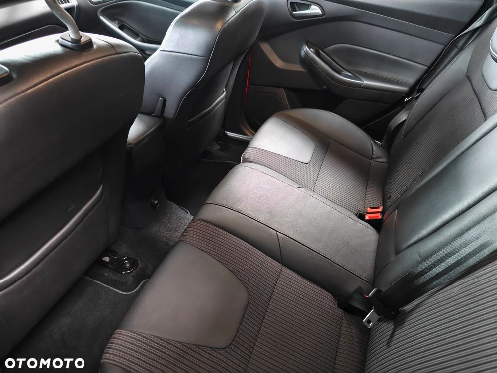 Ford Focus 1.6 EcoBoost Start-Stopp-System Titanium - 13