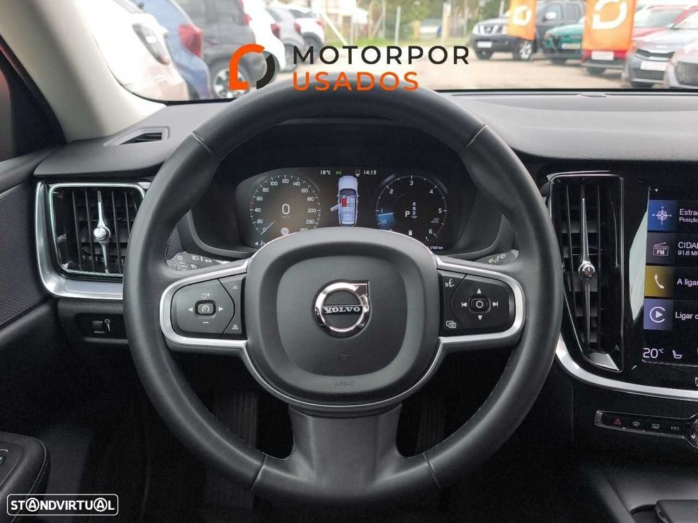 Volvo V60 2.0 B4 Momentum Geartronic - 15