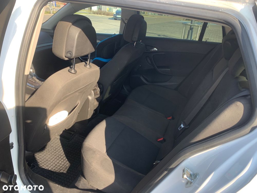 Opel Insignia 2.0 CDTI Cosmo - 9