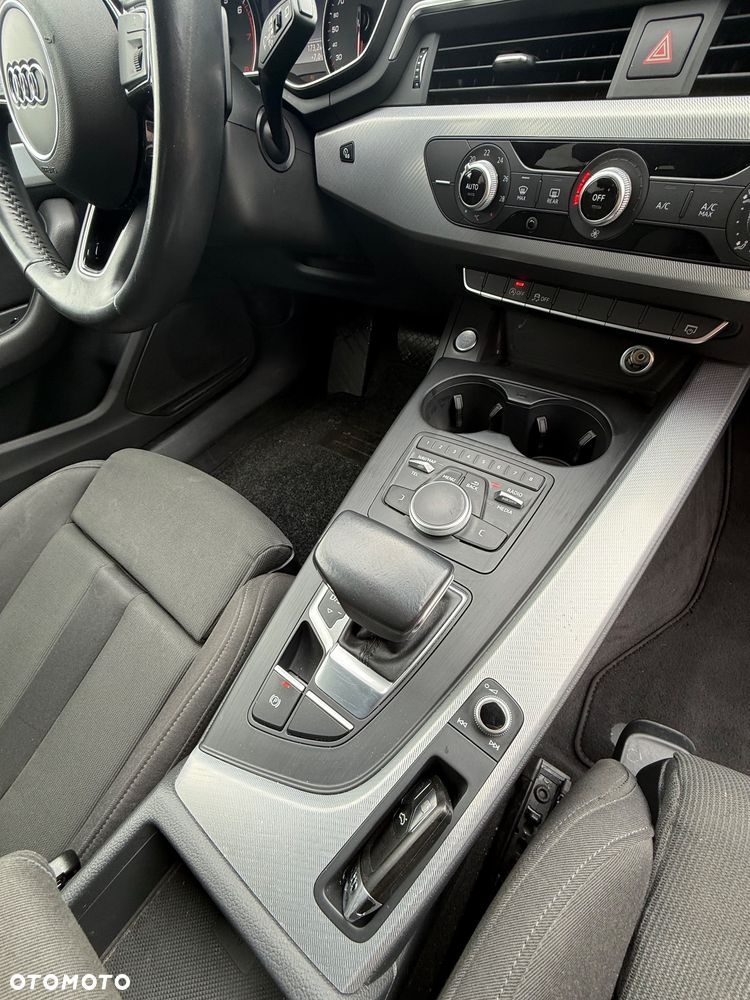 Audi A4 Avant 1.4 TFSI Design S tronic - 17