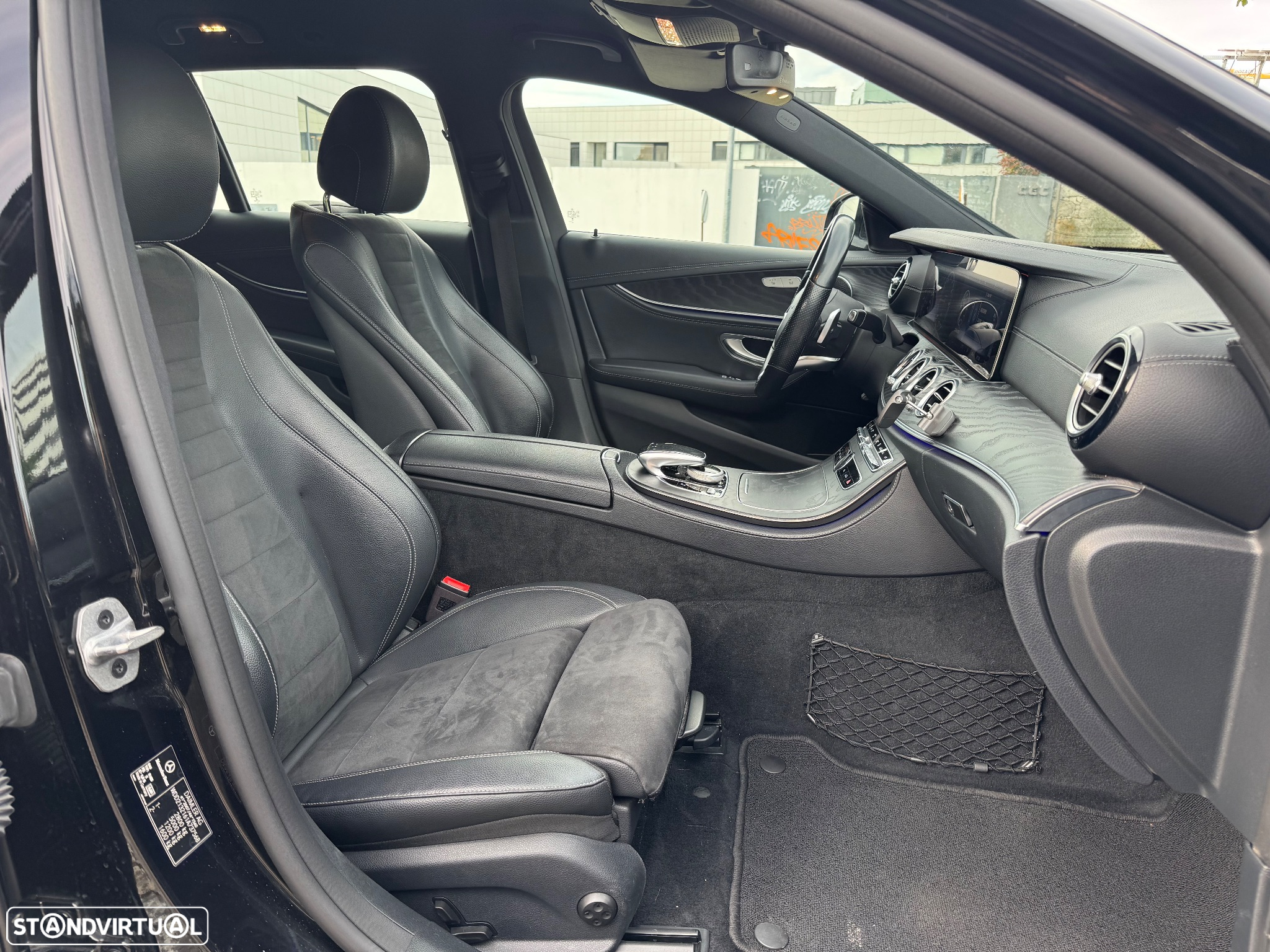 Mercedes-Benz E 300 - 3